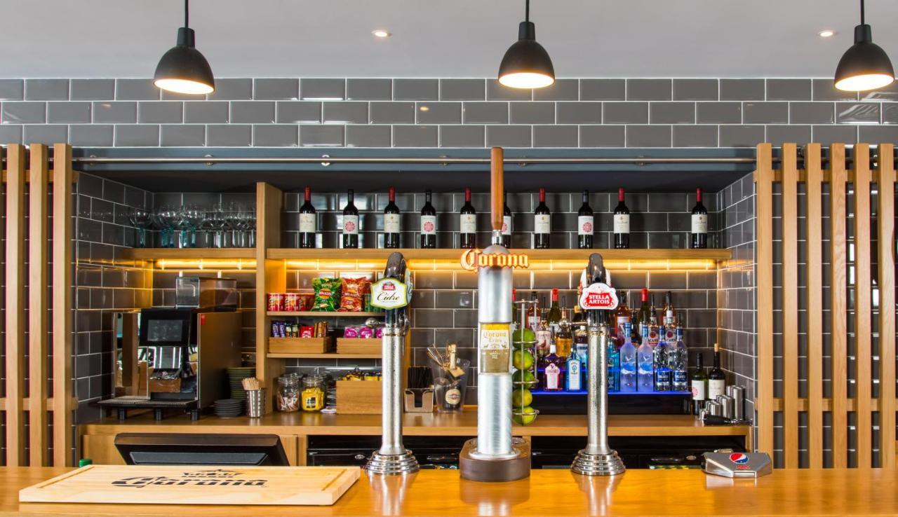 Holiday Inn Express London-Hammersmith By Ihg Esterno foto