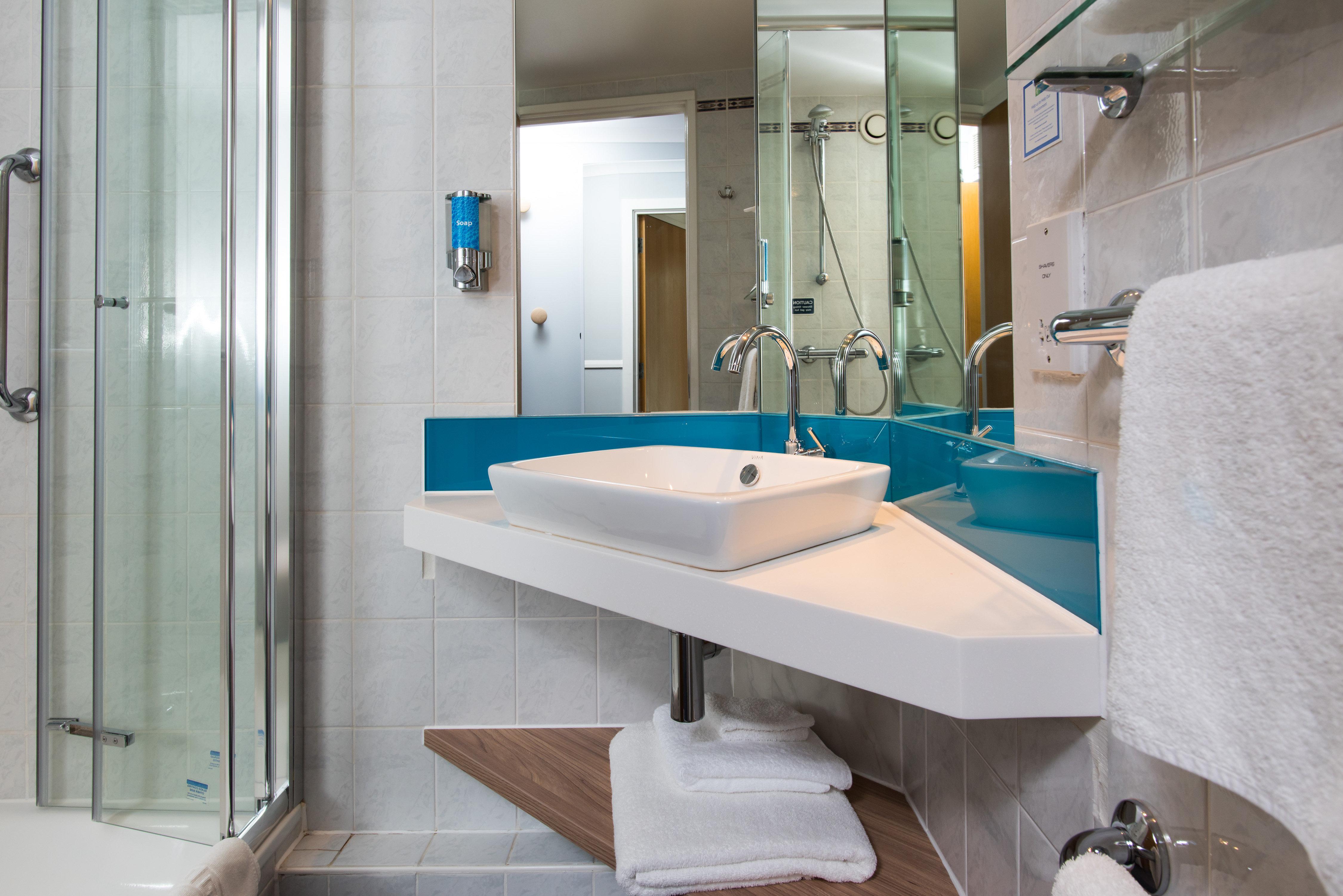 Holiday Inn Express London-Hammersmith By Ihg Esterno foto