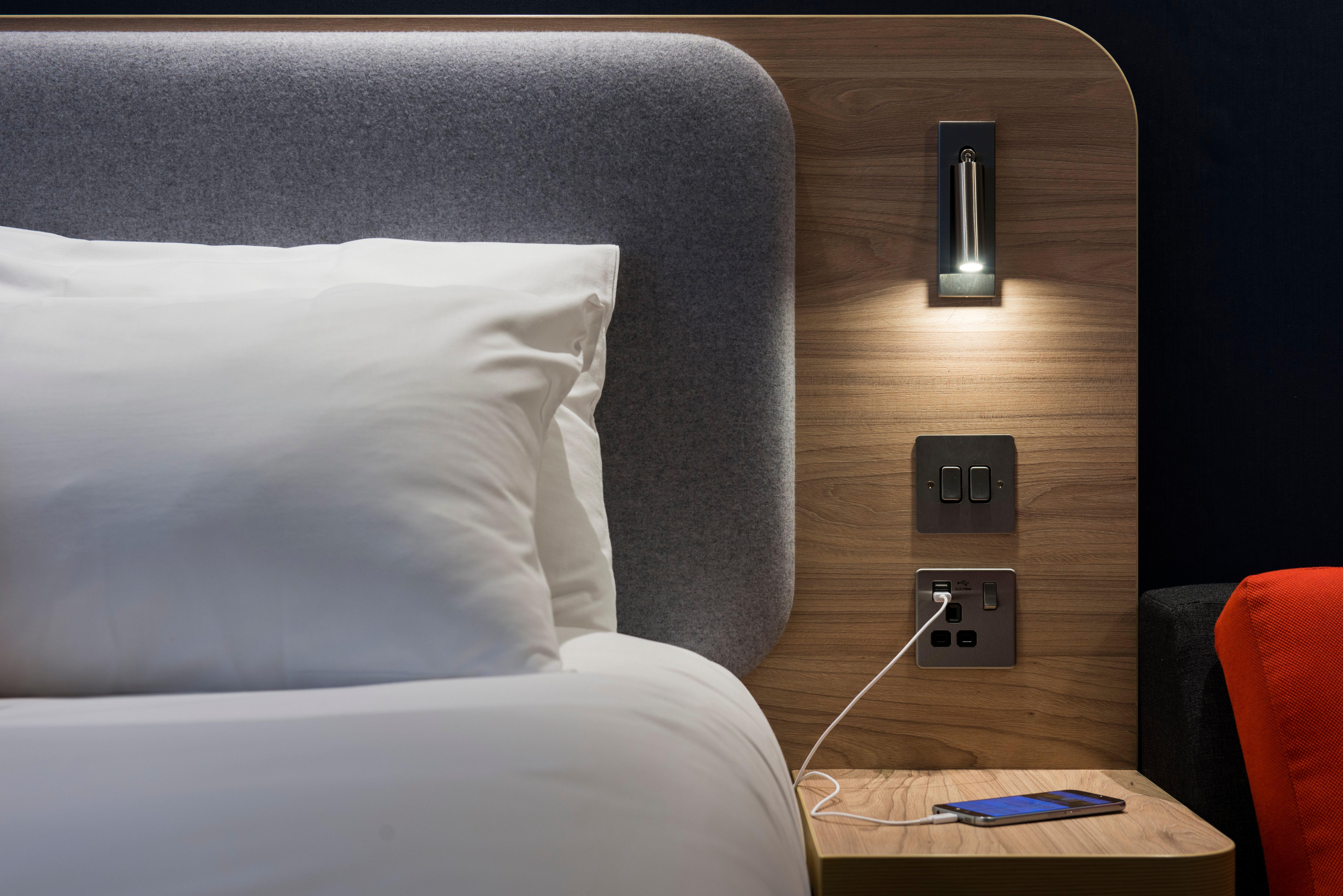 Holiday Inn Express London-Hammersmith By Ihg Esterno foto