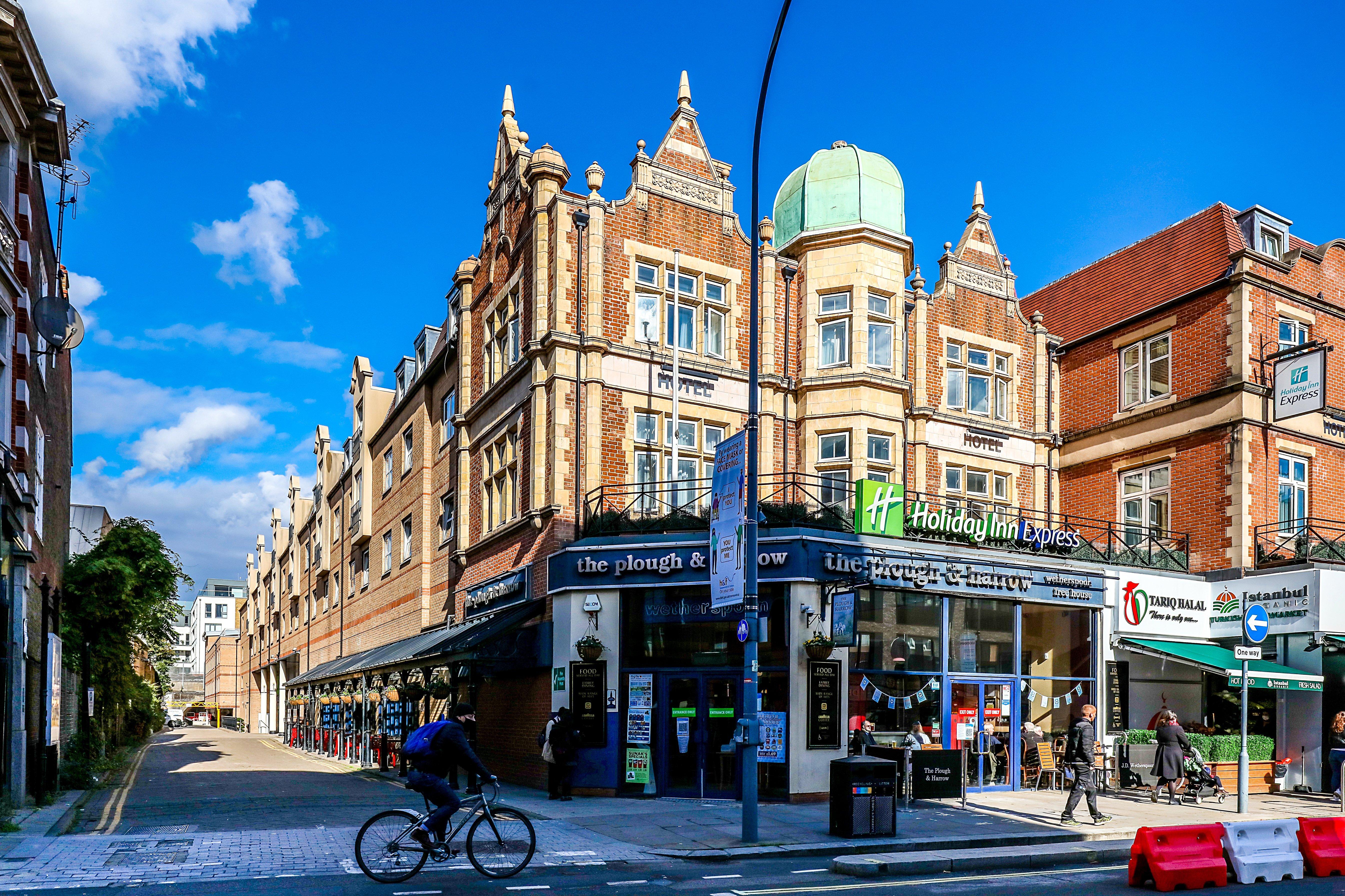 Holiday Inn Express London-Hammersmith By Ihg Esterno foto