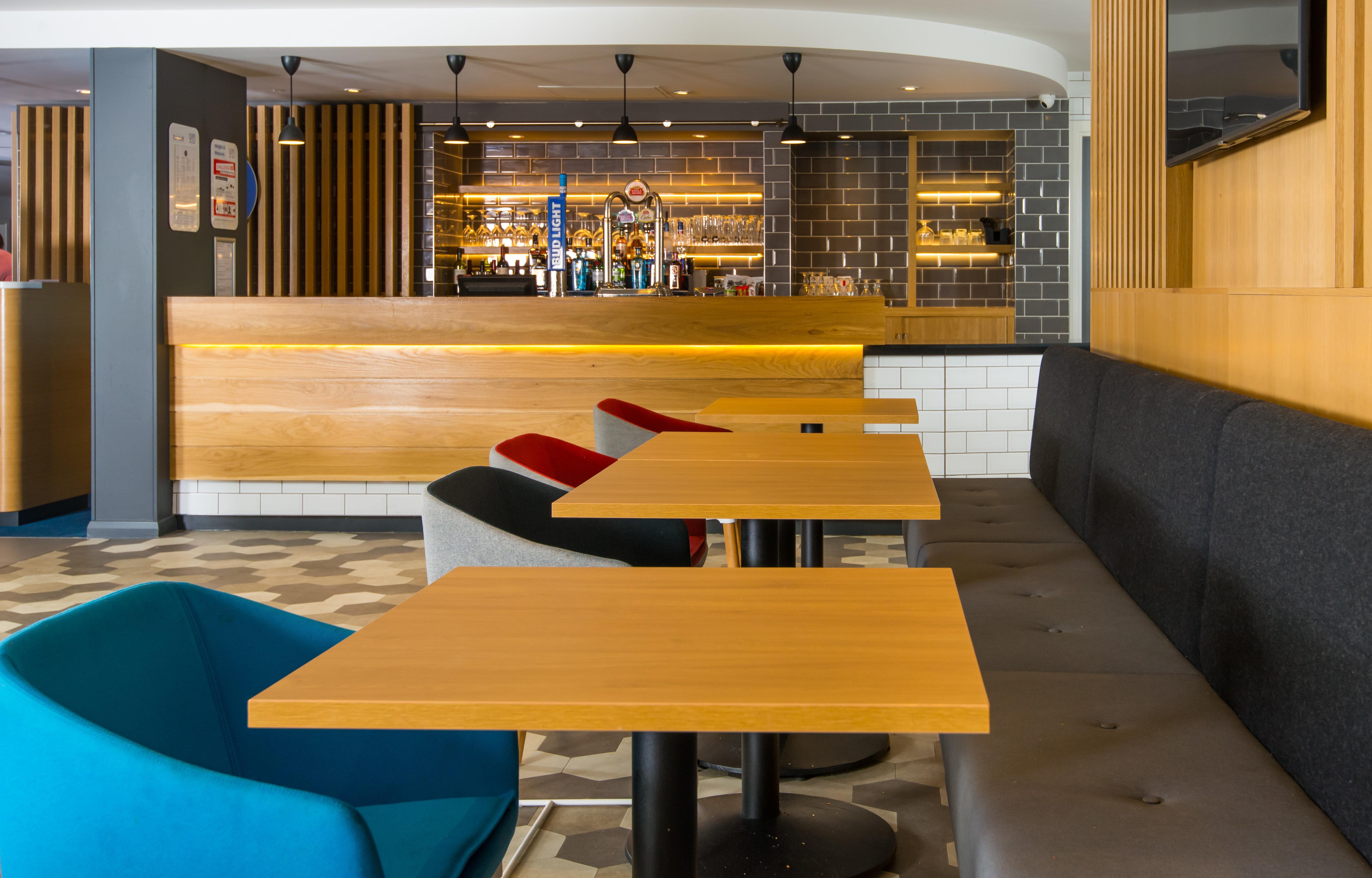 Holiday Inn Express London-Hammersmith By Ihg Esterno foto