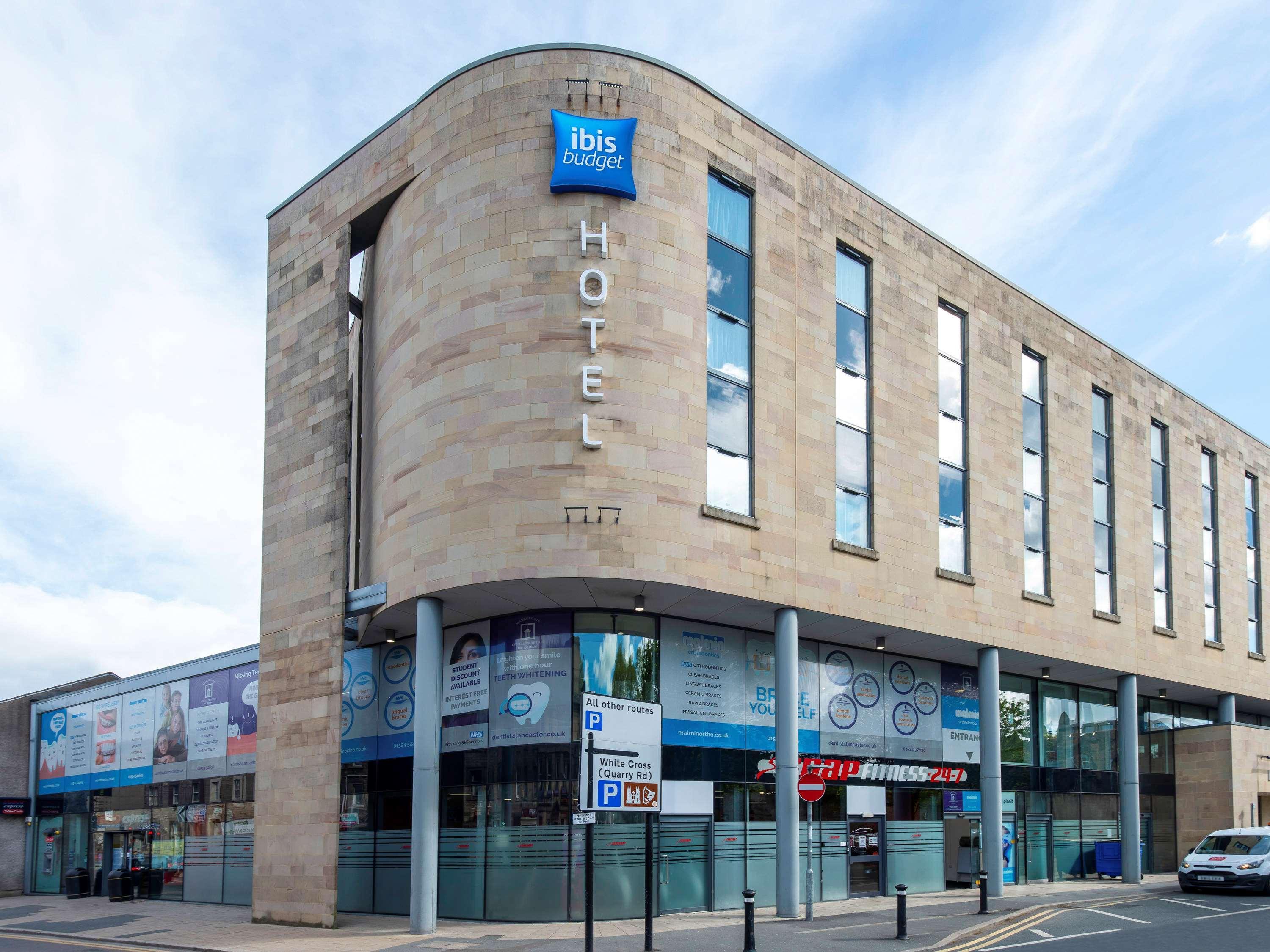 Holiday Inn Express London-Hammersmith By Ihg Esterno foto